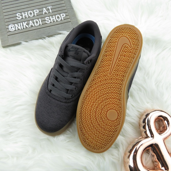 Nike SB Skater Sneakers - Picture 5 of 5